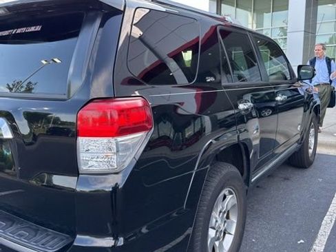 Used 2013 Toyota 4Runner SR5 w/ Convenience Pkg RWD image 5
