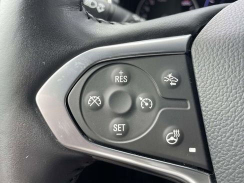 Used 2022 Chevrolet Traverse Premier w/ LPO, Floor Liner Package FWD image 23