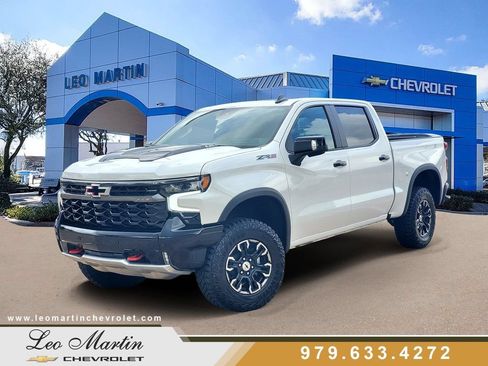 New 2026 Chevrolet Silverado 1500 ZR2 AWD/4WD image 1