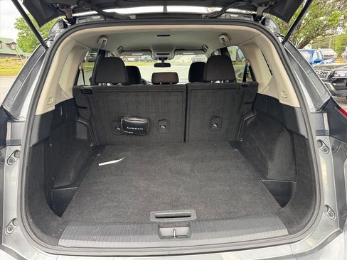 Certified 2024 Nissan Rogue S FWD image 10