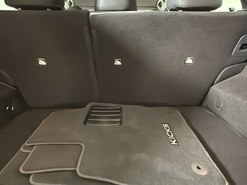 Used 2025 Nissan Kicks SV FWD image 25