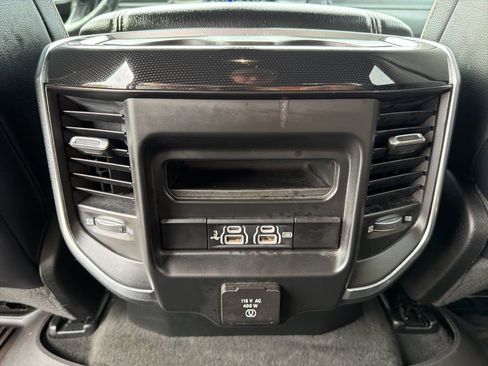 Used 2020 RAM 1500 Laramie w/ Sport Appearance Package AWD/4WD image 25