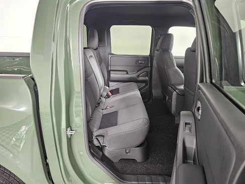New 2026 Nissan Frontier SV w/ All-Weather Content Package AWD/4WD image 15