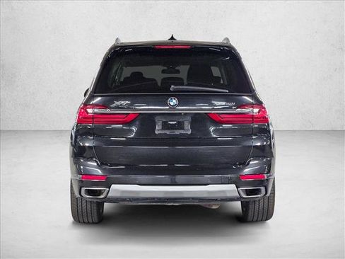 Used 2021 BMW X7 xDrive40i w/ Parking Assistance Package AWD/4WD image 7