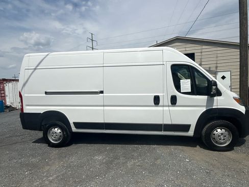 Used 2023 RAM ProMaster 2500 FWD image 19