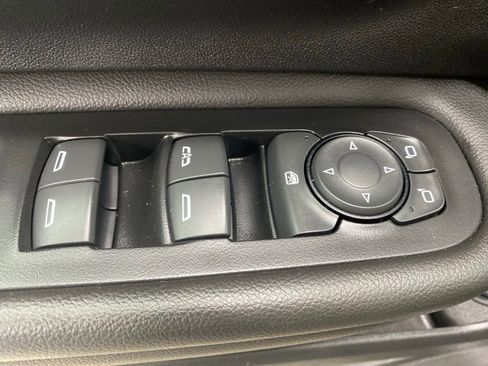 Used 2023 GMC Terrain SLE w/ Driver Convenience Package AWD/4WD image 31