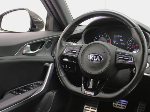 Used 2019 Kia Stinger GT image 50