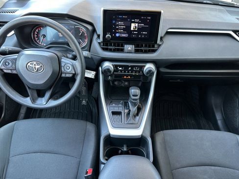 Used 2023 Toyota RAV4 LE FWD image 13