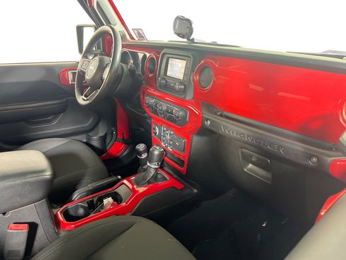 Used 2019 Jeep Wrangler Unlimited Sport S image 26