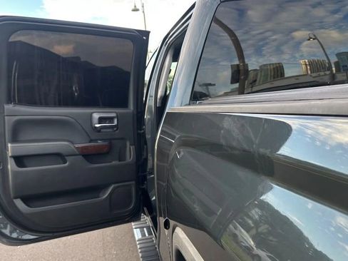 Used 2018 GMC Sierra 1500 SLT w/ SLT Premium Package image 15