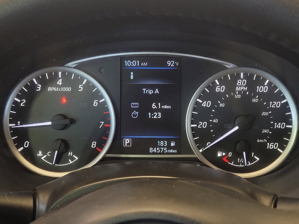 Used 2019 Nissan Sentra SR FWD image 23