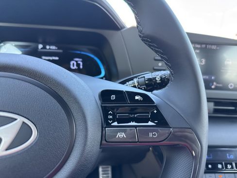 New 2025 Hyundai Elantra Sport image 30