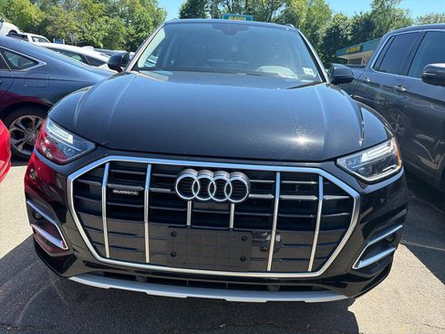 Used 2021 Audi Q5 2.0T Premium Plus w/ Premium Plus Package AWD/4WD image 2