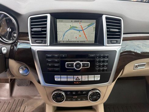 Used 2015 Mercedes-Benz ML 350 4MATIC image 21