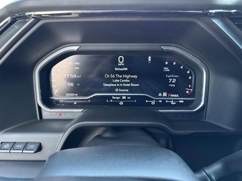 Used 2024 GMC Sierra 2500 AT4X AWD/4WD image 26