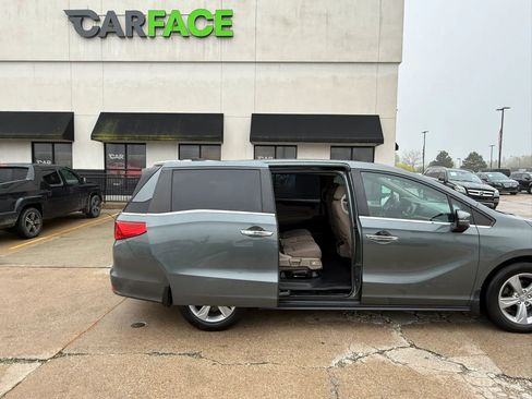 Used 2019 Honda Odyssey EX image 20