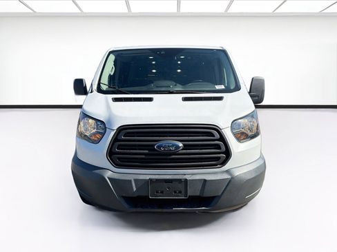 Used 2018 Ford Transit 350 130 Low Roof RWD image 2