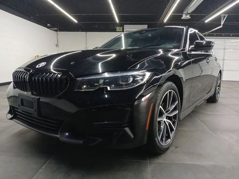 Used 2021 BMW 330i Sedan w/ Driving Assistance Package RWD image 28