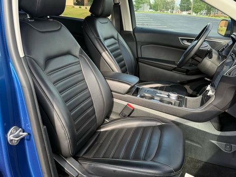 Used 2024 Ford Edge SEL AWD/4WD image 11