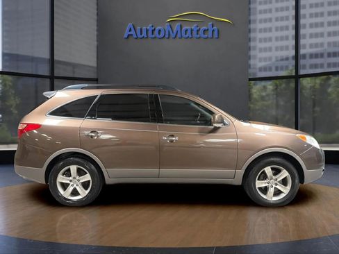Used 2011 Hyundai Veracruz Limited FWD image 12