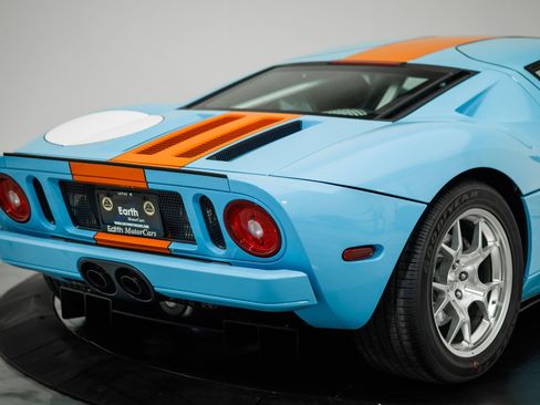 Used 2006 Ford GT Heritage Edition 4-Option Car image 13