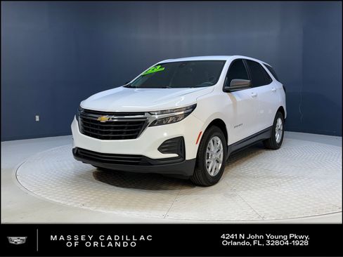 Used 2023 Chevrolet Equinox LS image 1