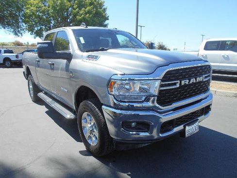Used 2024 RAM 2500 Big Horn AWD/4WD image 7