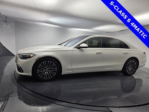 Used 2022 Mercedes-Benz S 580 4MATIC Sedan image 7