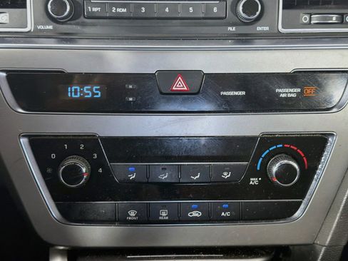 Used 2015 Hyundai Sonata SE FWD image 21