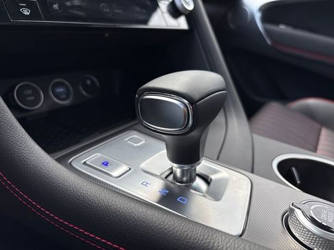 Used 2025 Genesis G70 3.3T Advanced RWD image 21