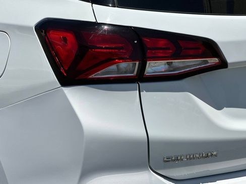 Used 2024 Chevrolet Equinox LT FWD image 37