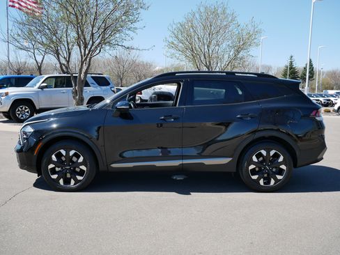 Used 2023 Kia Sportage X-Line w/ X-Line Premium Package image 4