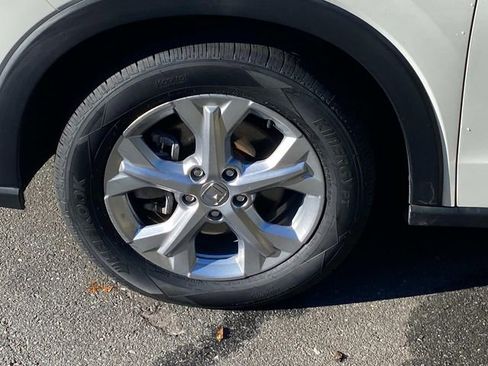 Used 2024 Honda HR-V LX image 6