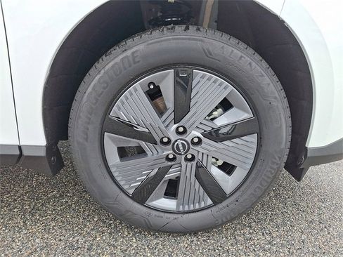 New 2025 Nissan Murano SL image 8