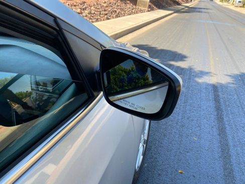 Used 2014 Hyundai Elantra GT FWD image 15