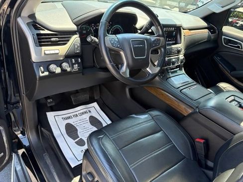 Used 2019 GMC Yukon Denali w/ Open Road Package AWD/4WD image 25