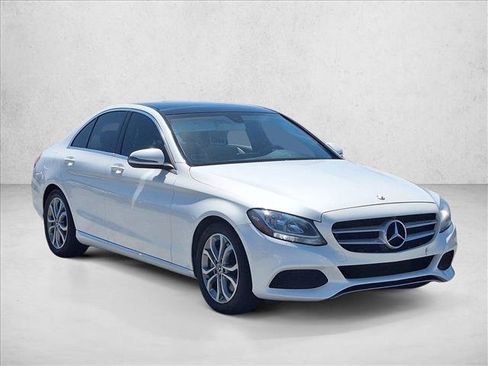 Used 2018 Mercedes-Benz C 300 Sedan image 3