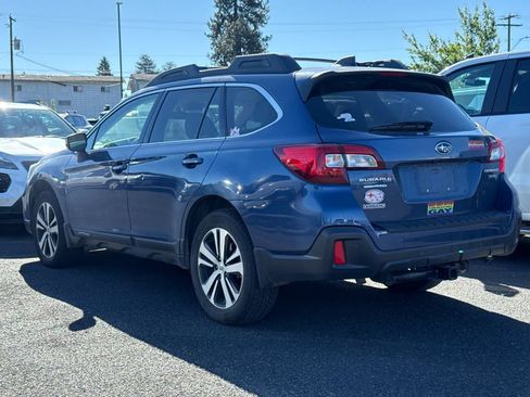 Used 2019 Subaru Outback 3.6R Limited w/ Popular Package #2 AWD/4WD image 6