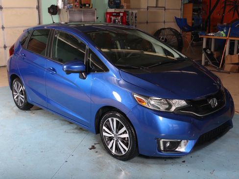Used 2016 Honda Fit EX image 1