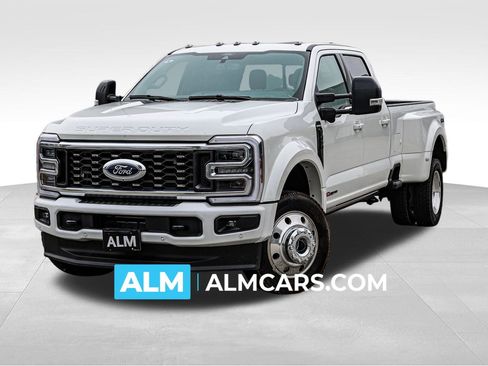 Used 2025 Ford F450 Platinum image 1