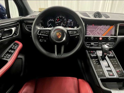 New 2026 Porsche Macan AWD/4WD image 13