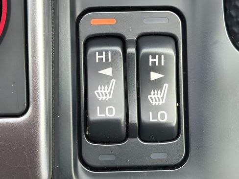 Used 2024 Subaru Forester Premium AWD/4WD image 4