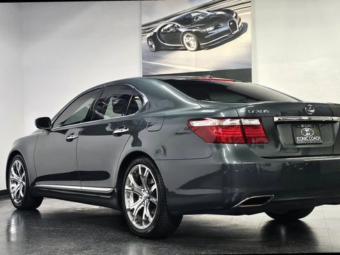 Used 2007 Lexus LS 460 RWD image 27