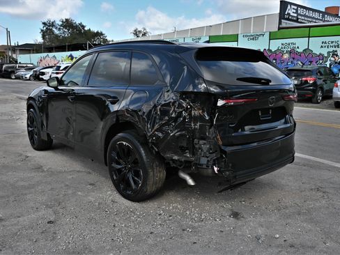 Used 2026 MAZDA CX-90 3.3 Turbo w/ Premium Sport Pkg image 3