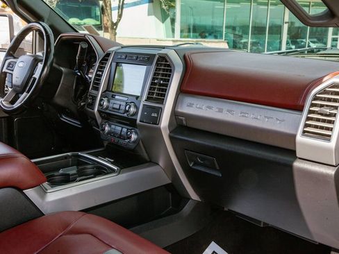 Used 2018 Ford F450 Platinum w/ Platinum Ultimate Package image 10