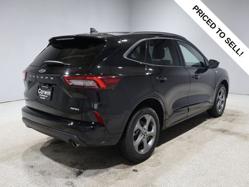 Used 2024 Ford Escape ST-Line image 2