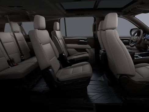 New 2026 Chevrolet Suburban Z71 w/ Comfort Package AWD/4WD image 33