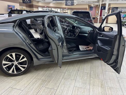 Used 2018 Nissan Maxima 3.5 S FWD image 12