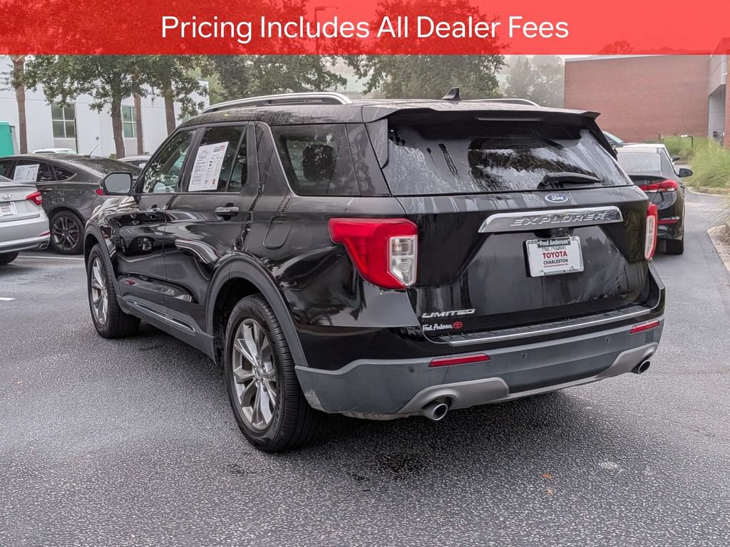 Used 2022 Ford Explorer Limited w/ Equipment Group 301A RWD image 6