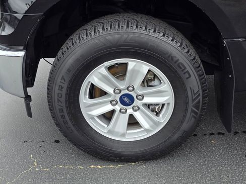 Used 2017 Ford F150 XLT AWD/4WD image 18